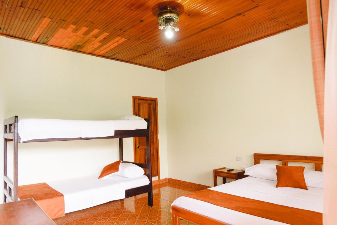 Hotel Morgan กัวดวส ภายนอก รูปภาพ